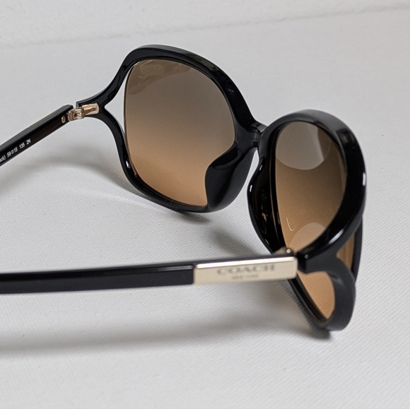 Coach Women's Black Oversized Brown lenses Size 59 EUC With Case